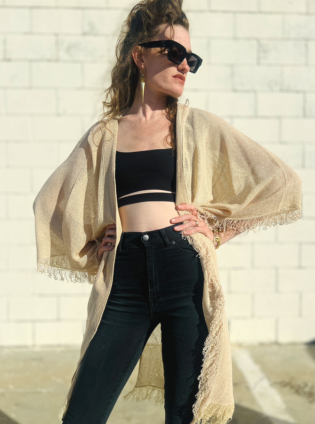 BACK TASSEL PONCHO CREAM