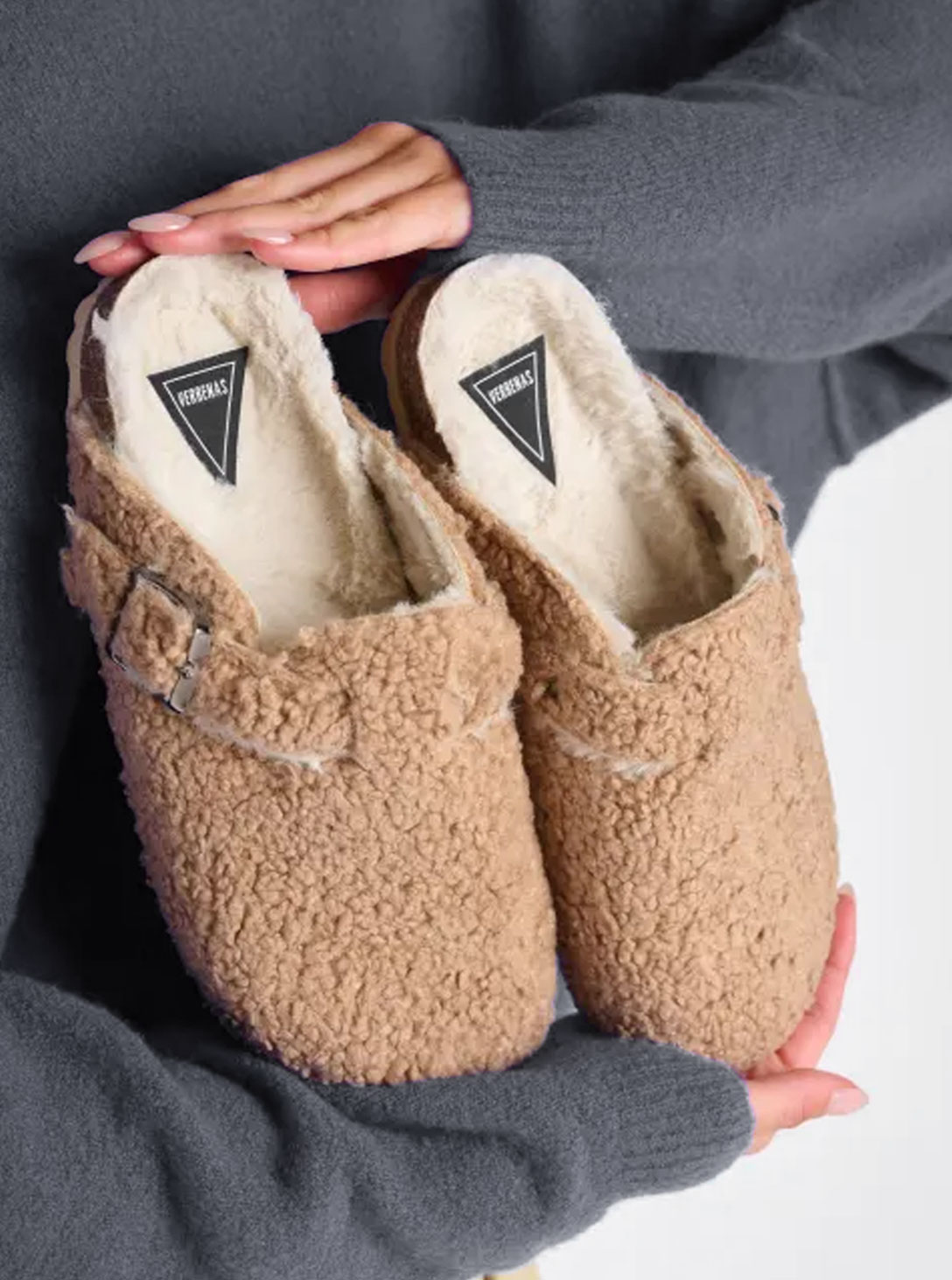 YORK NAIROBI Mule Flip Flops BEIGE