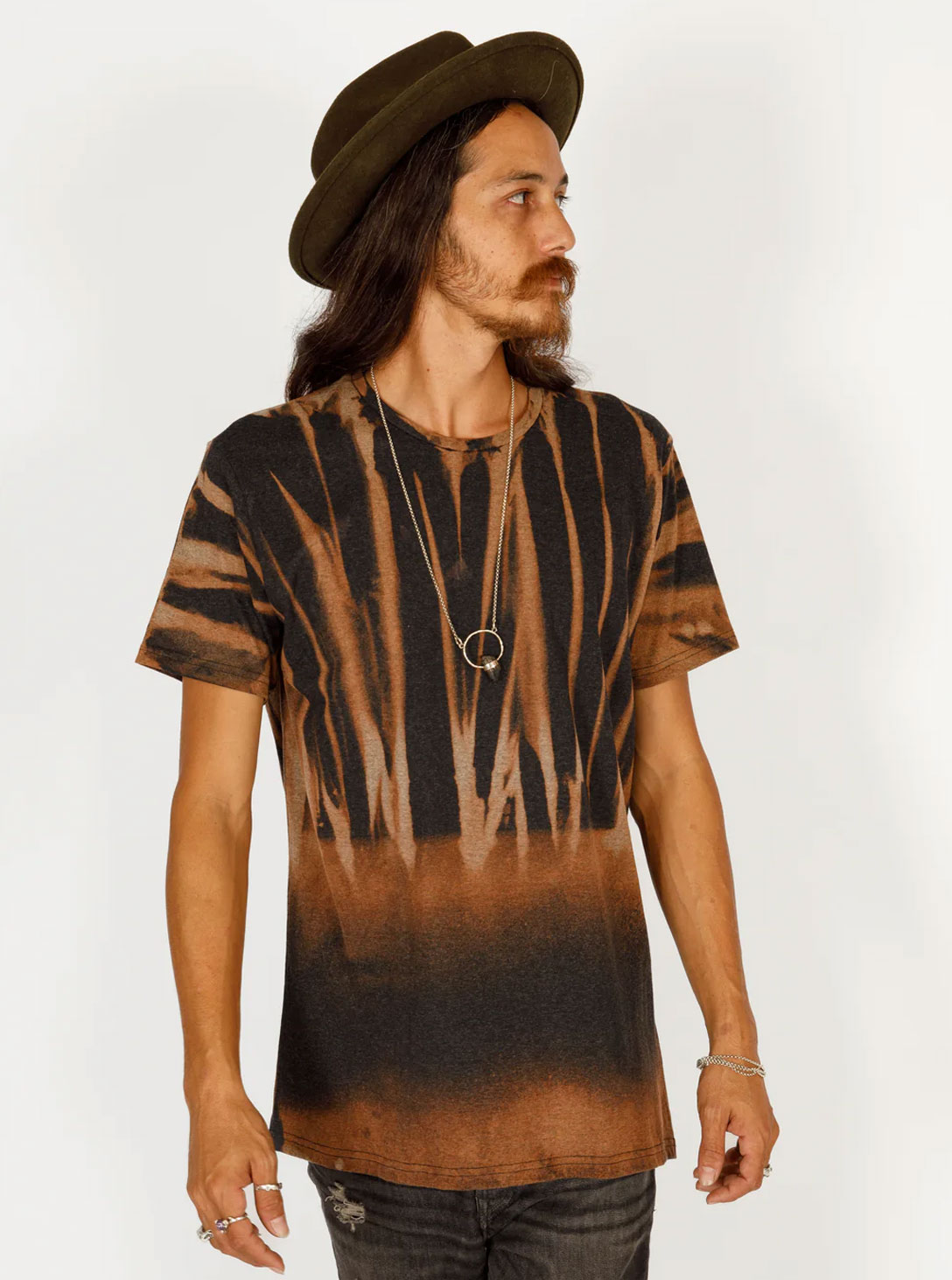 BLOCK PRINT T- BLACK & RUST STRIPES