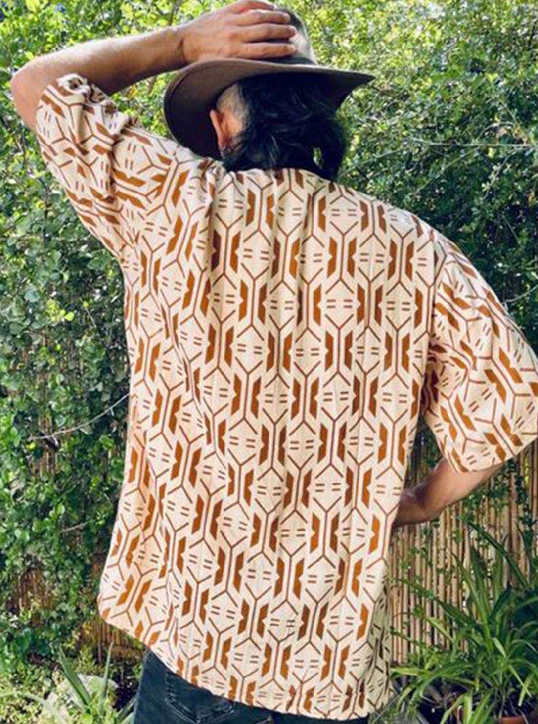 CHINESE B-SHIRT BEIGE-Unisex