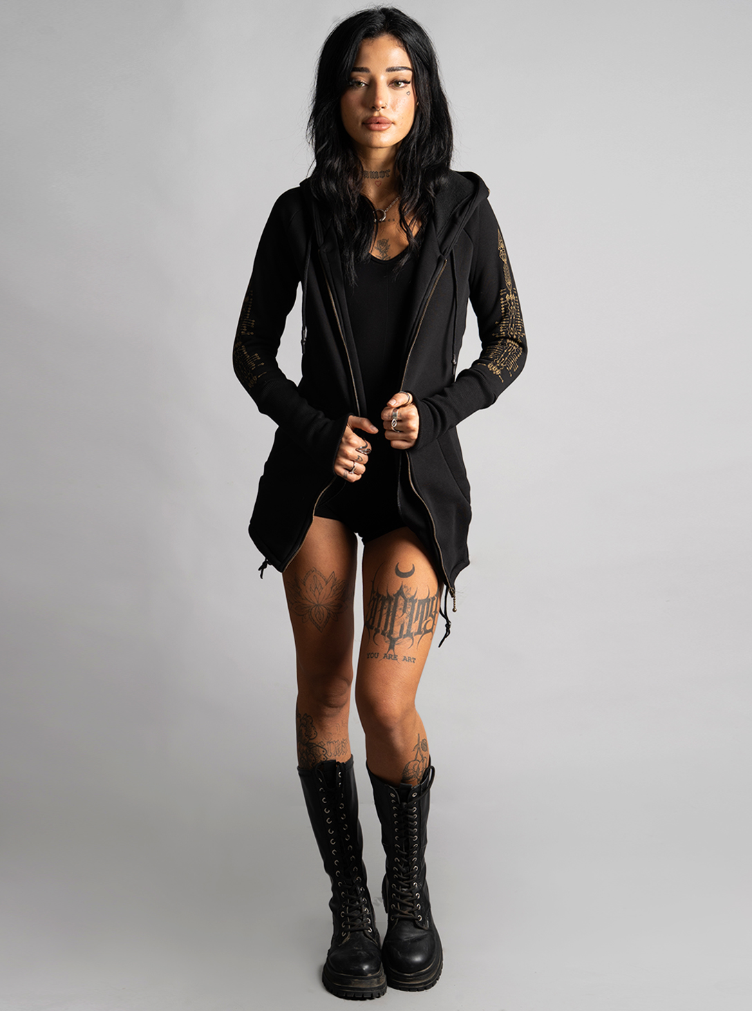 astarta WOMEN HOOD black