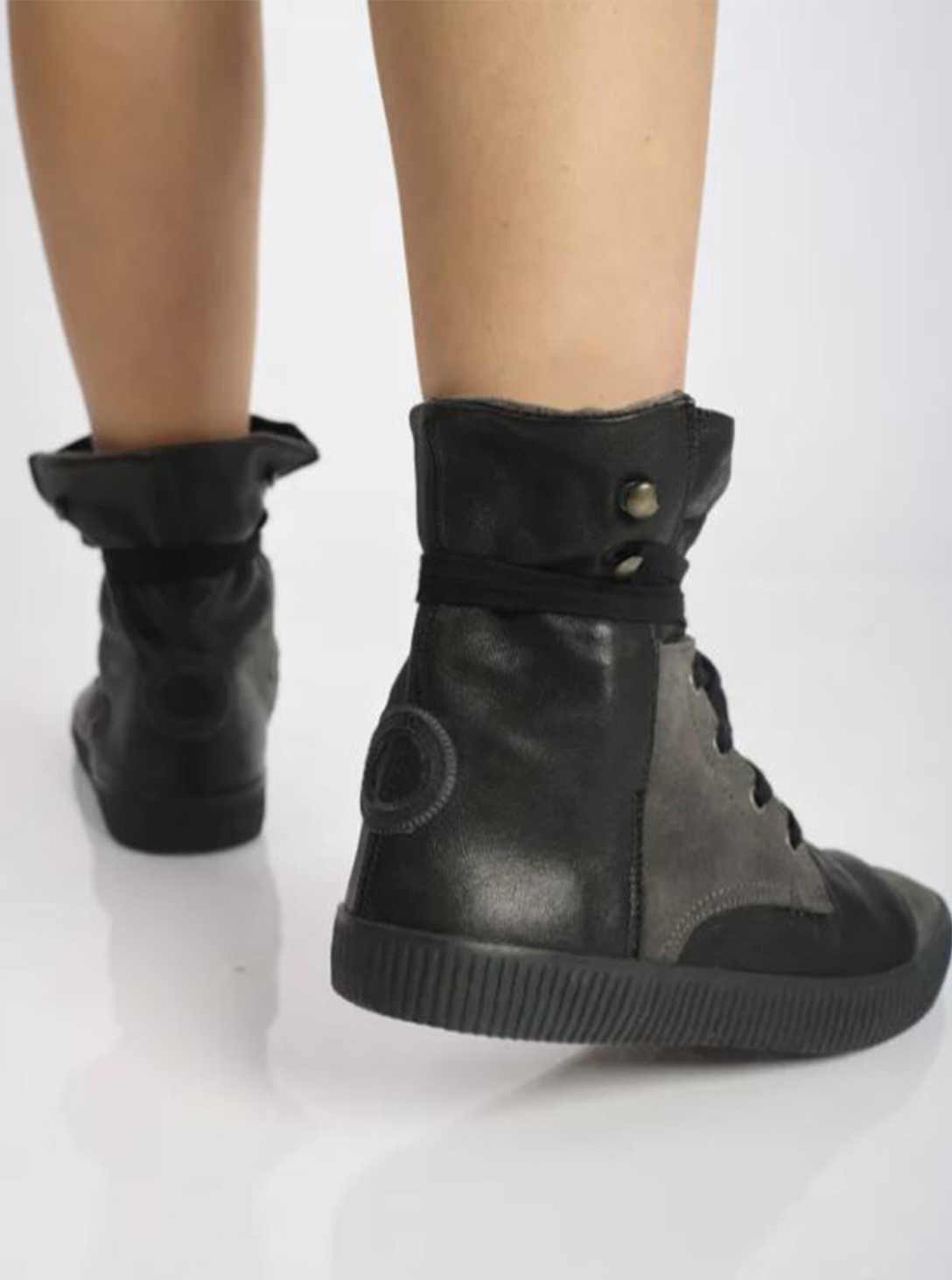 NOELLE Ankle boots with laces 