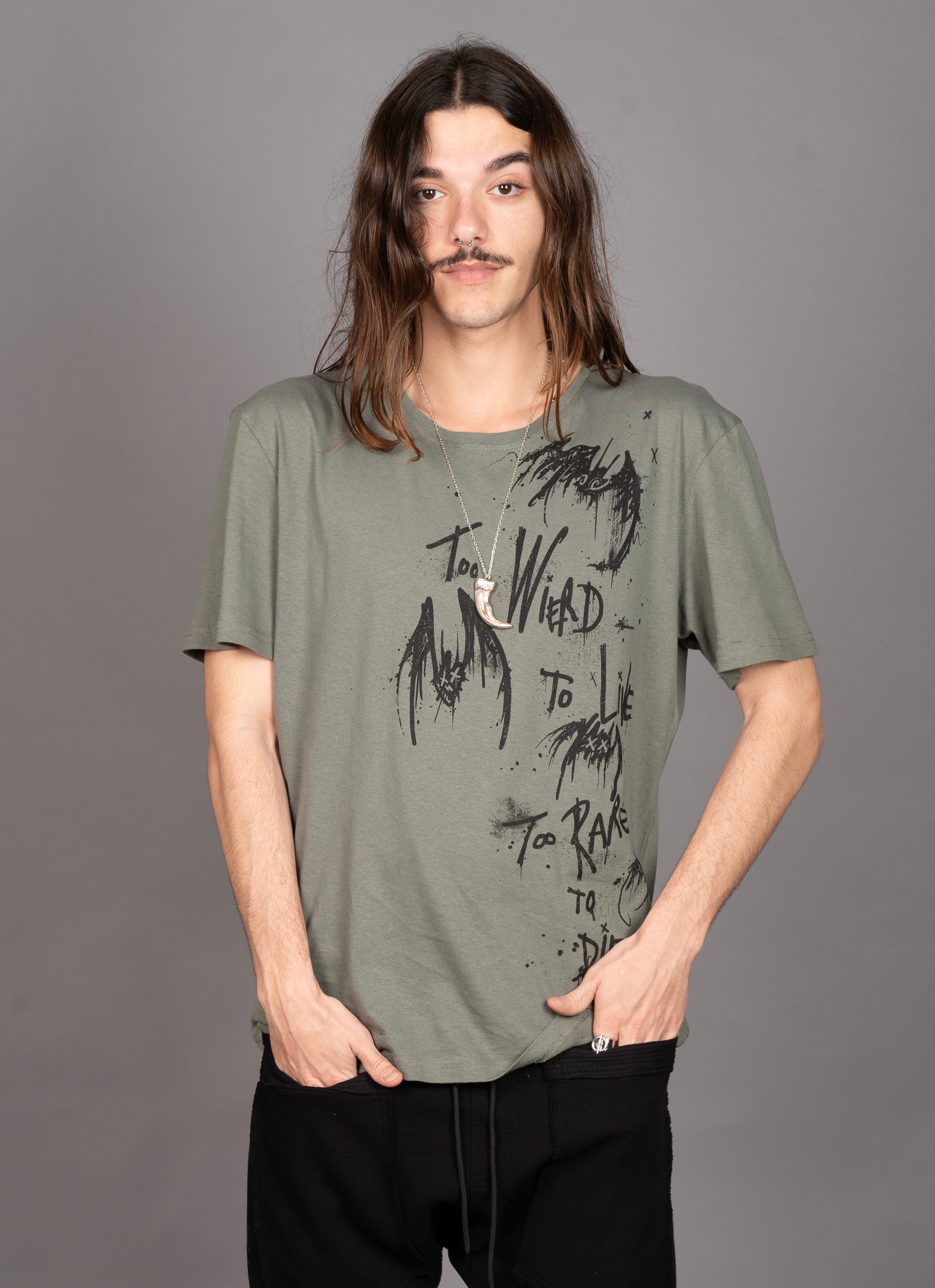 Buy the ticket MEN'S T-SHIRT OLIVE