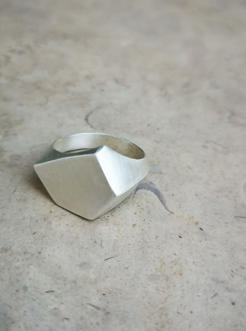 Clean Rock Ring