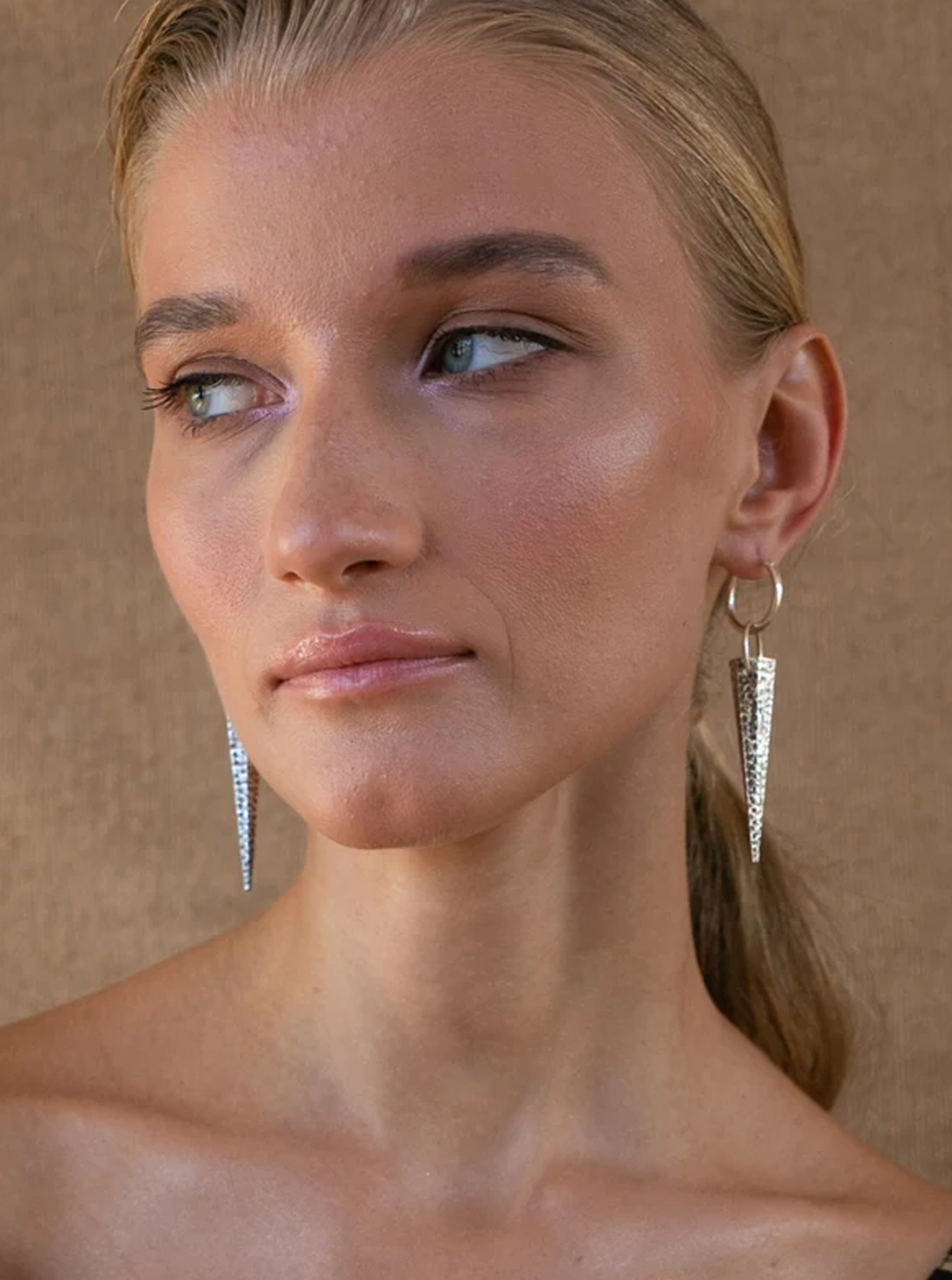 CONE PLAITED HOOP EARRINGS