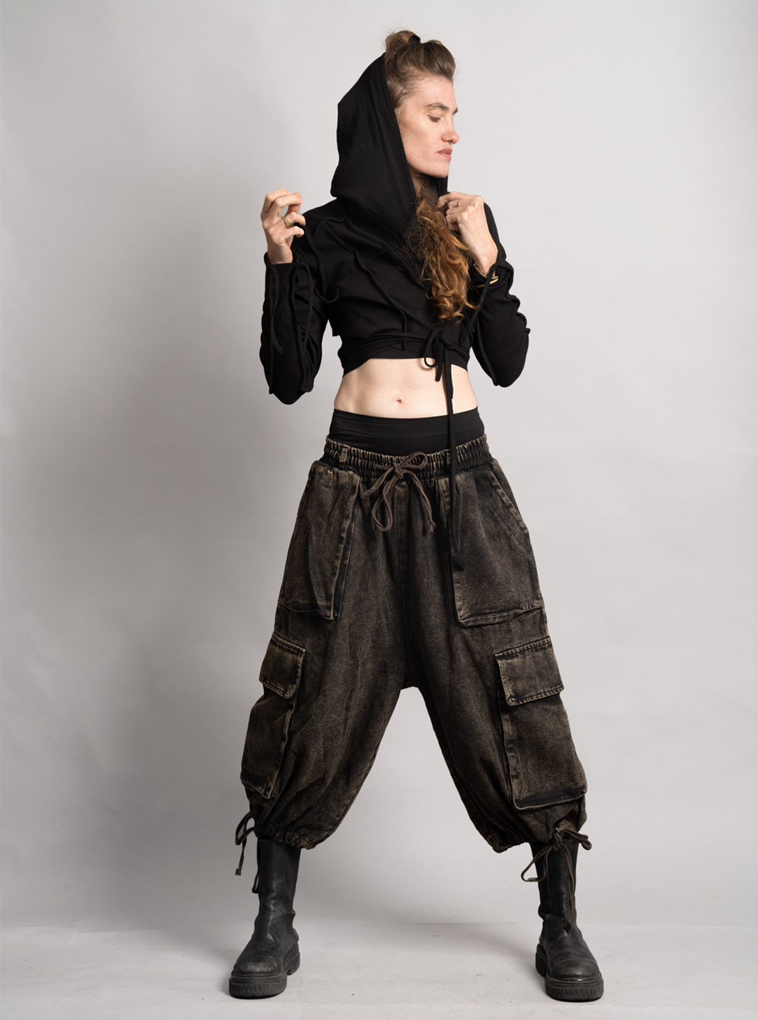 GALA BLACK-WOMEN WRAP CROP TOP LONG SLEEVES 