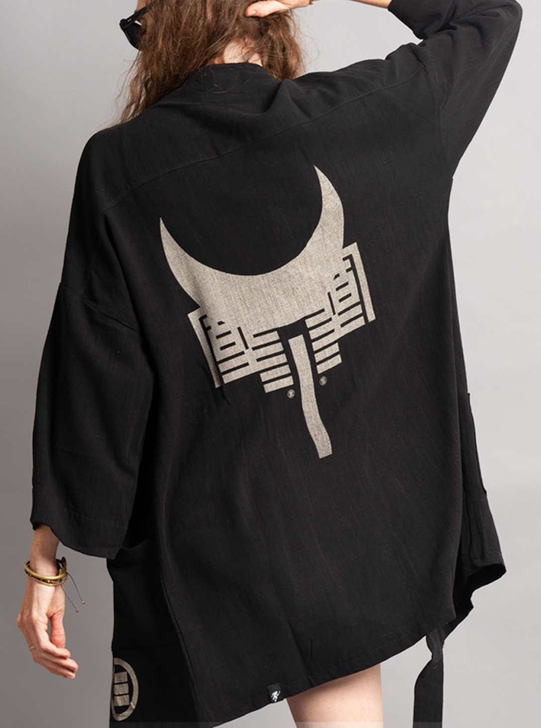 HOSHI WOMEN MIDI KIMONO BLACK