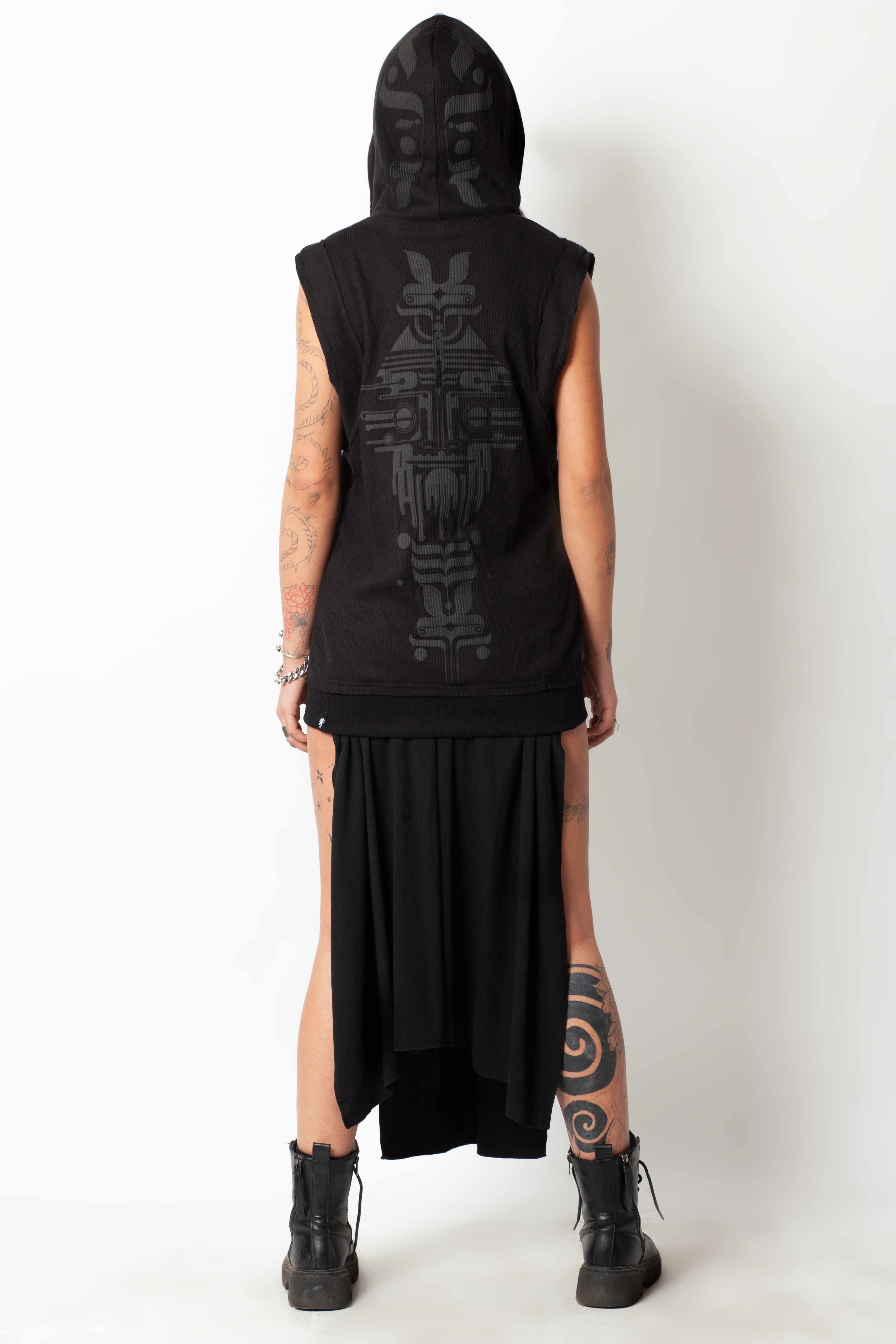 WO RAAKSHAS VEST BLACK