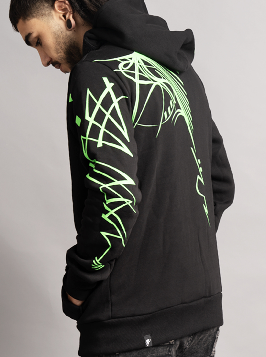 KAPUCHOL MEN HOOD WITH POCKETS BLACK