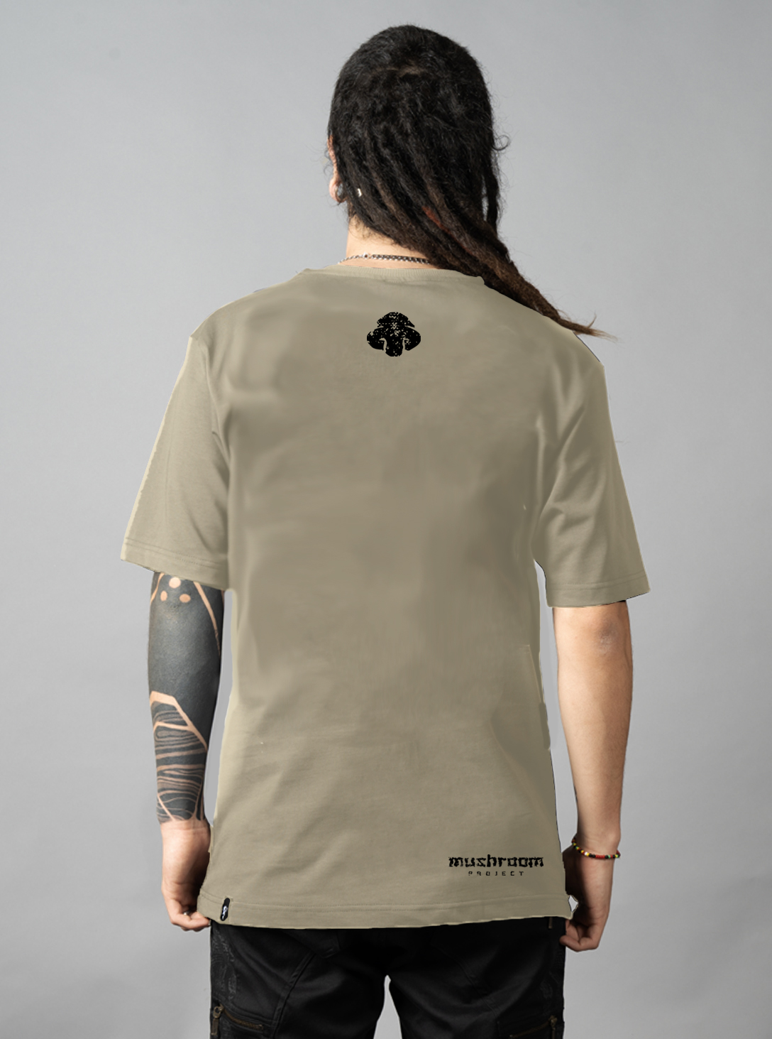 MUSHROOM PROJECT T-SHIRT SAND