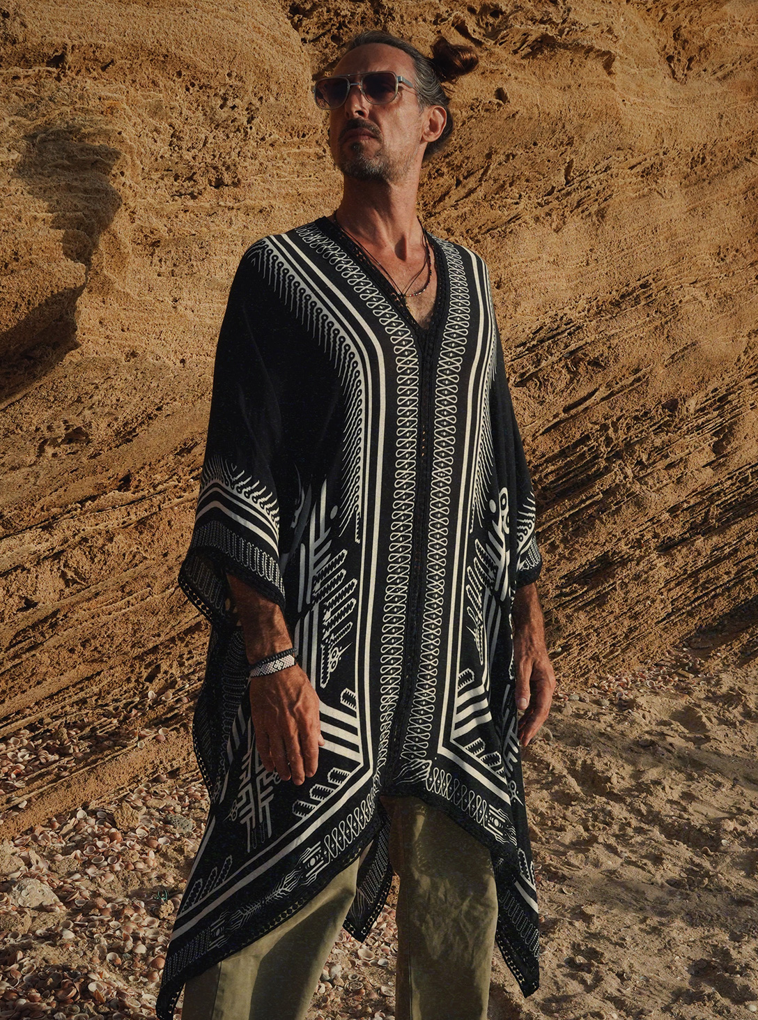 NABU KAFTAN BLACK&WHITE