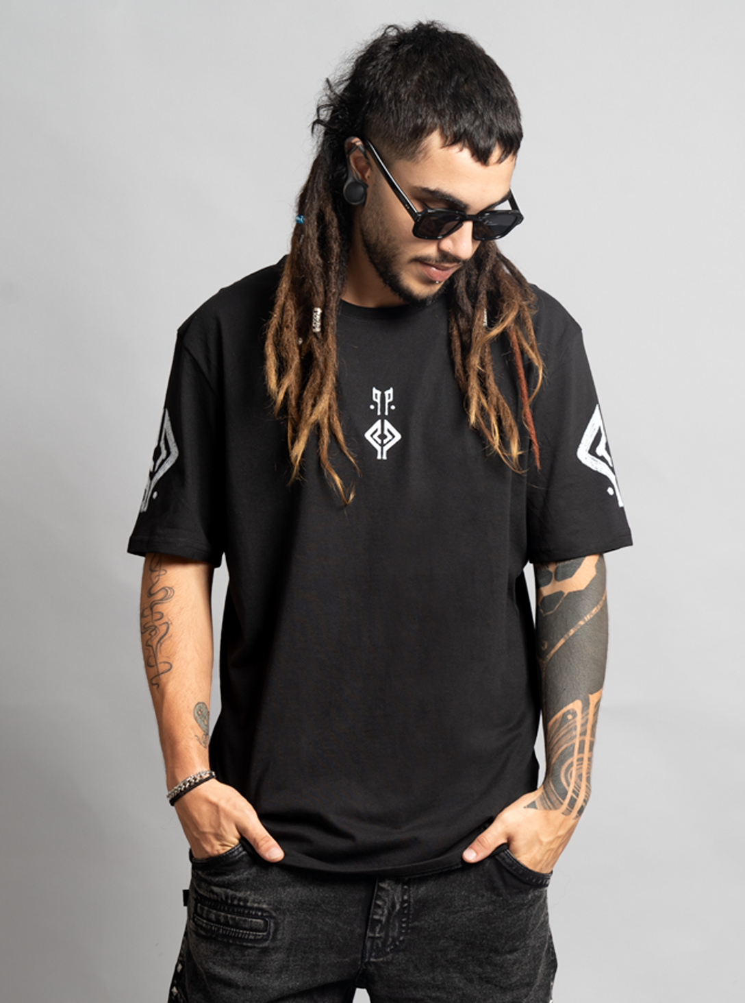 Nazu T-SHIRT Black 