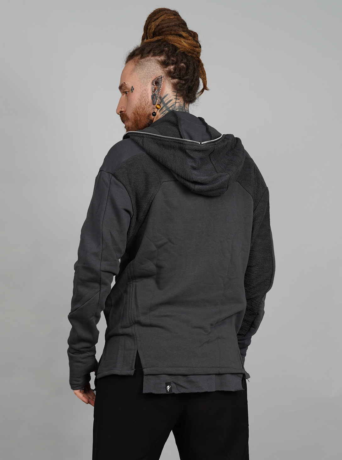 NEPTUNE MEN HOOD DARK GREY