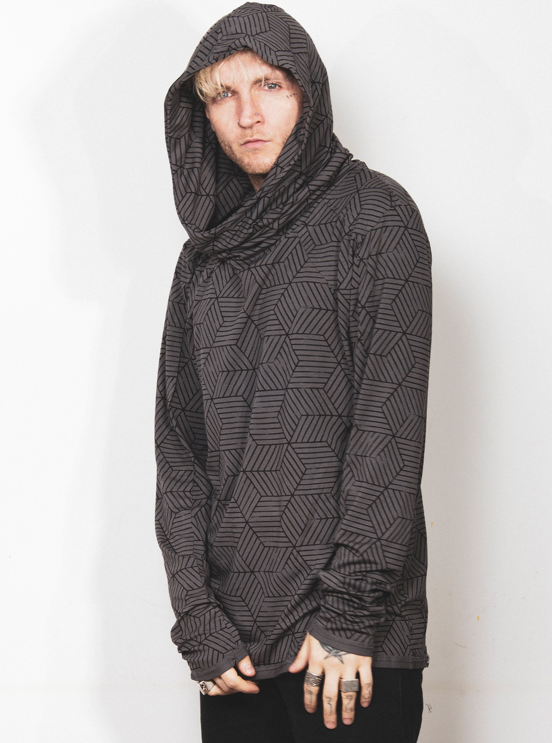 NOVE HOOD GREY STRIPES