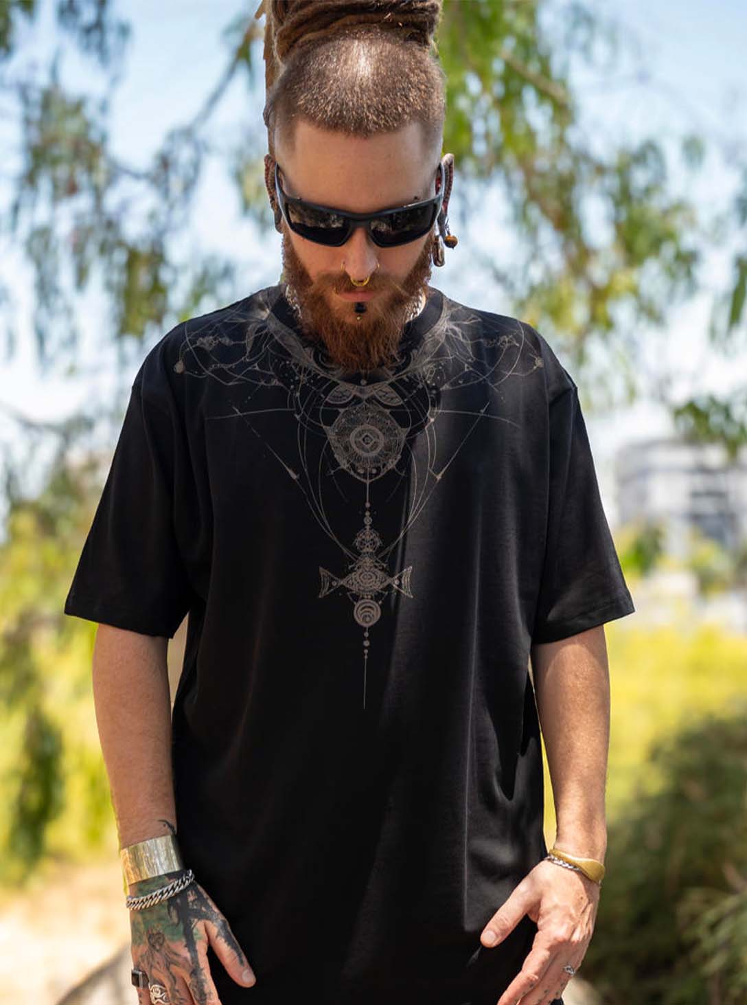 ORNAMENT OVERSIZE BLACK