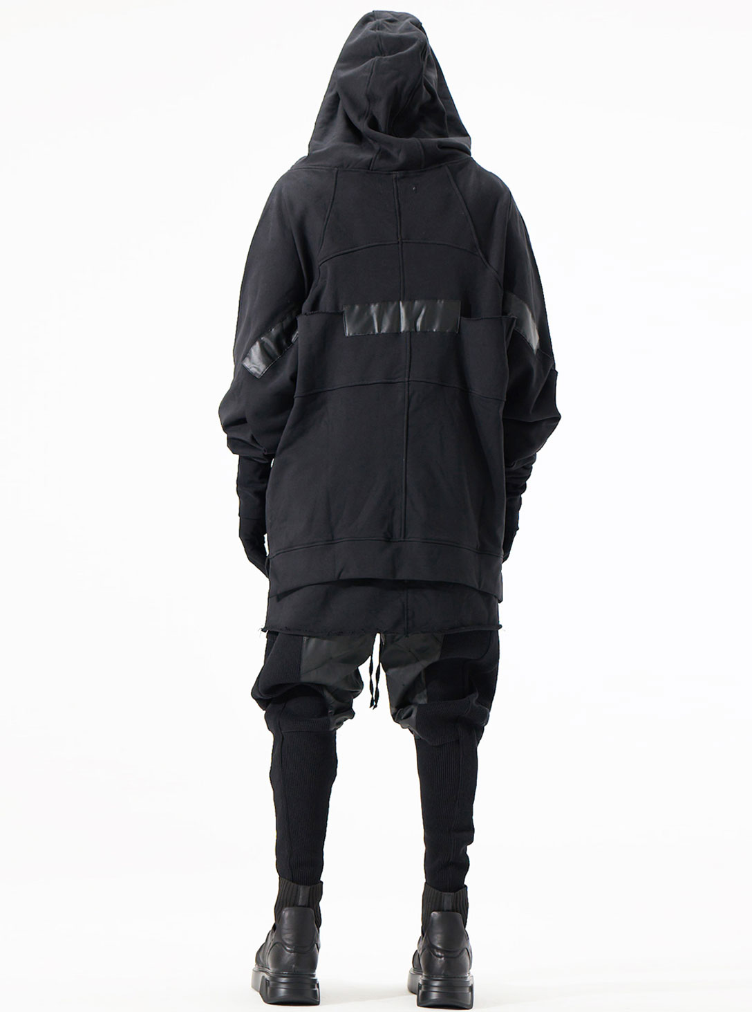 Okonkwo Sweatshirt BLACK