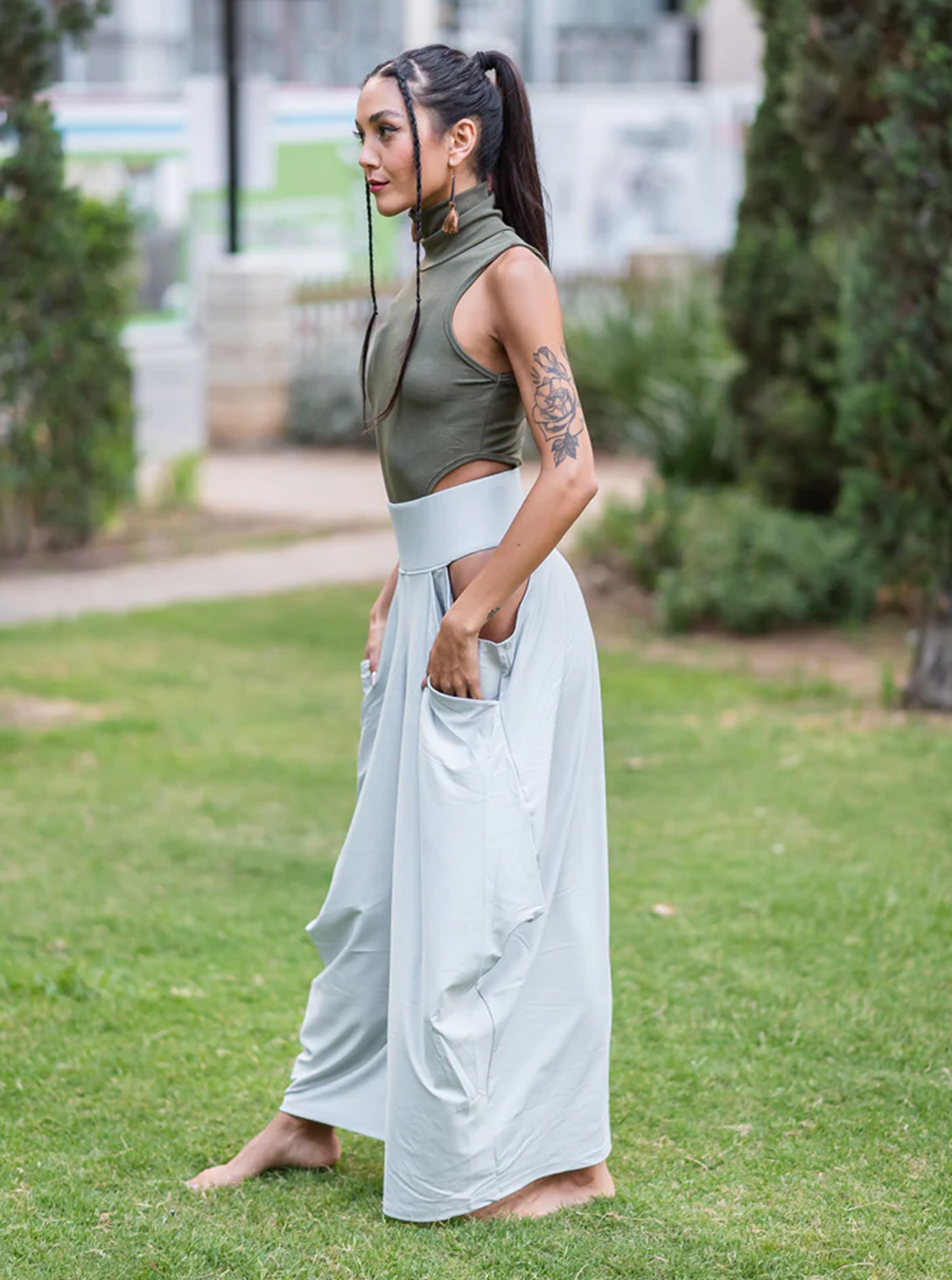 Peekaboo WOMEN WIDE Yoga Pants LIGHT GREY