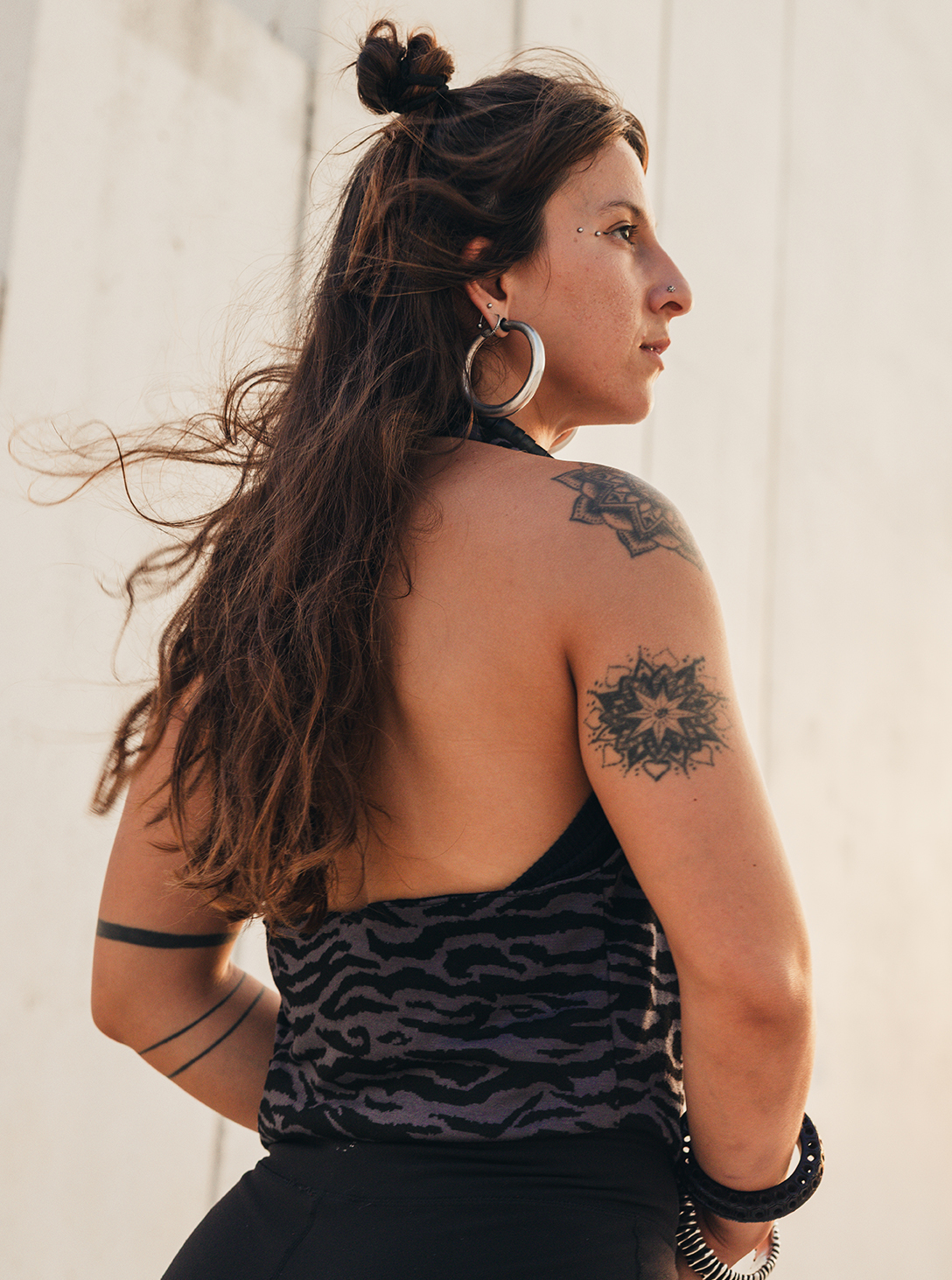 OPEN BACK ZEBRA VEST
