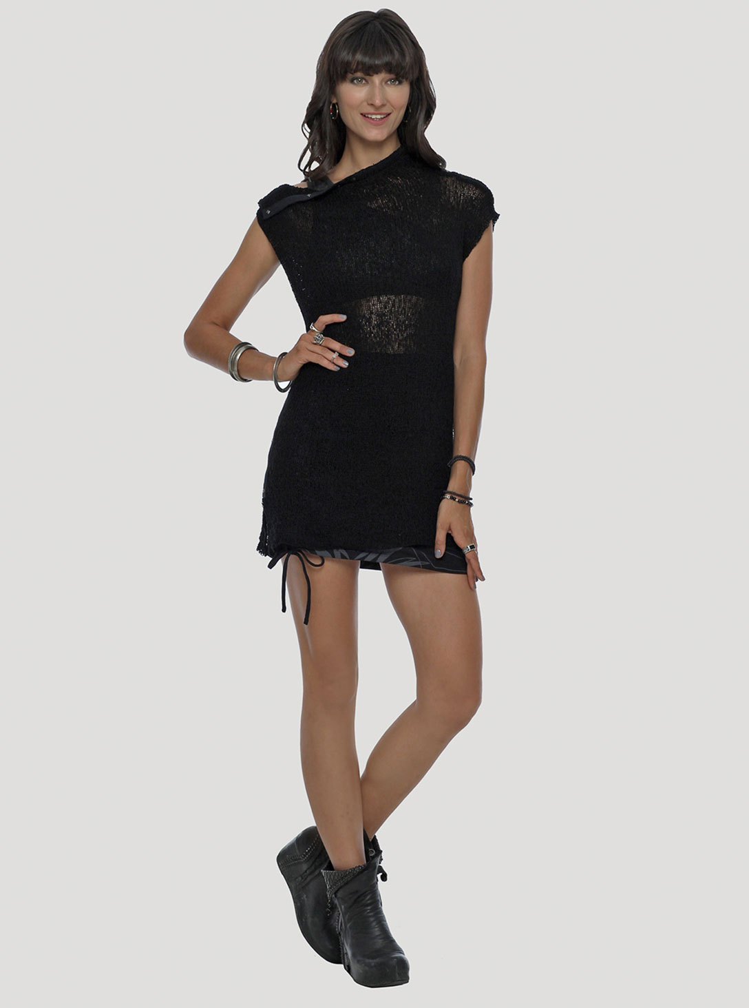 Ply WOMEN'S Top Black