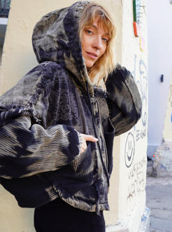 TRIPLE JACKET