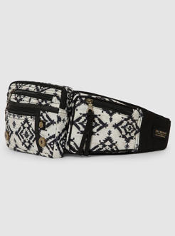 ARROWRA MULTI POCKETS UTILITY BAG