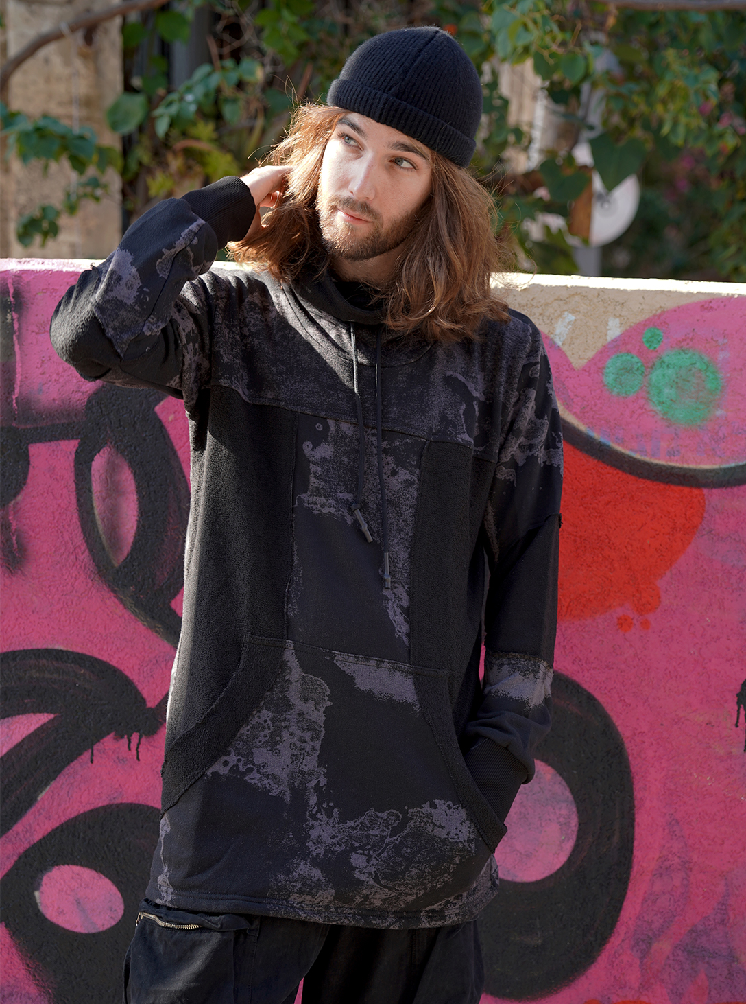 Val MEN HOOD Black TEXTURE