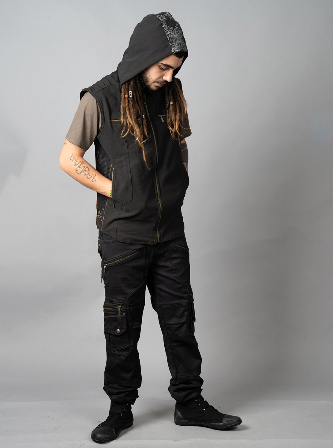 Vest Fraktal Totem BLACK