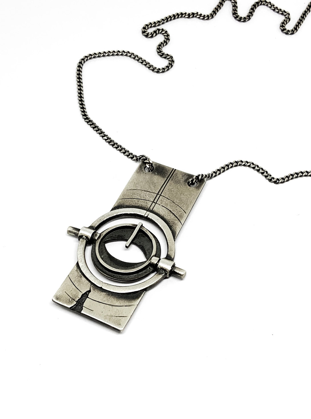 BEHIND MY EYES NECKLACE