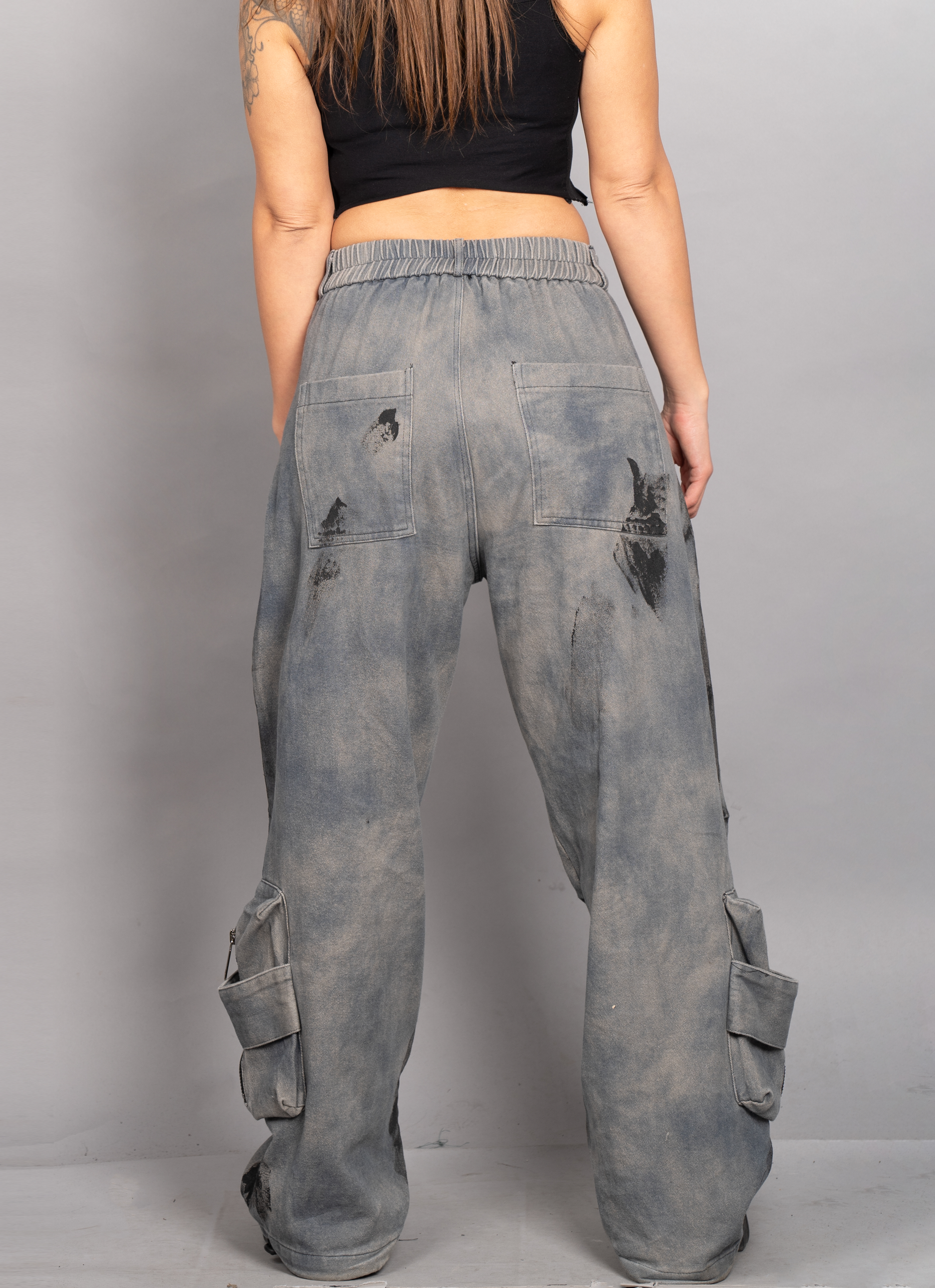 CONCRETE JUNGLE WOMEN PANTS