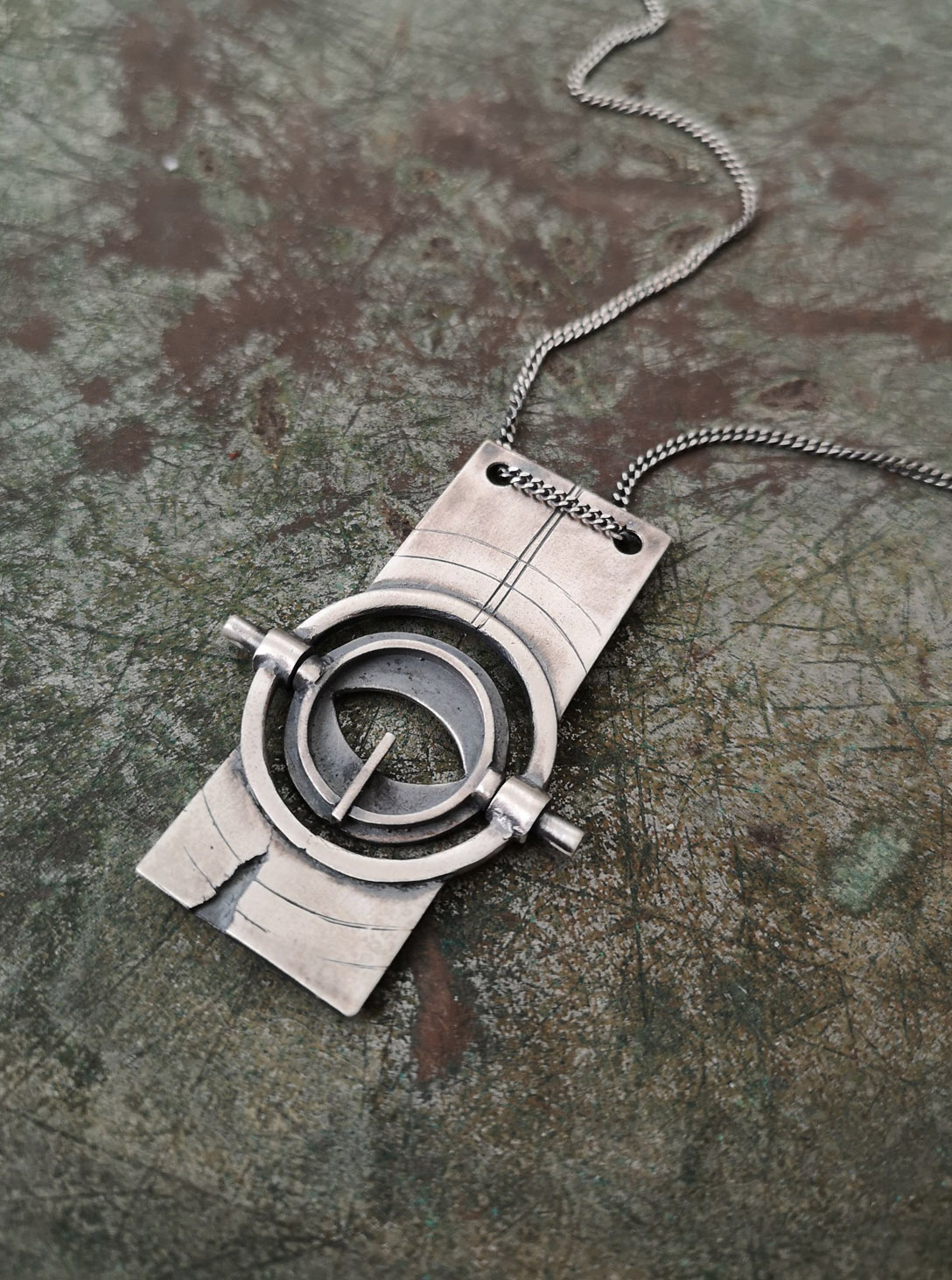 BEHIND MY EYES NECKLACE