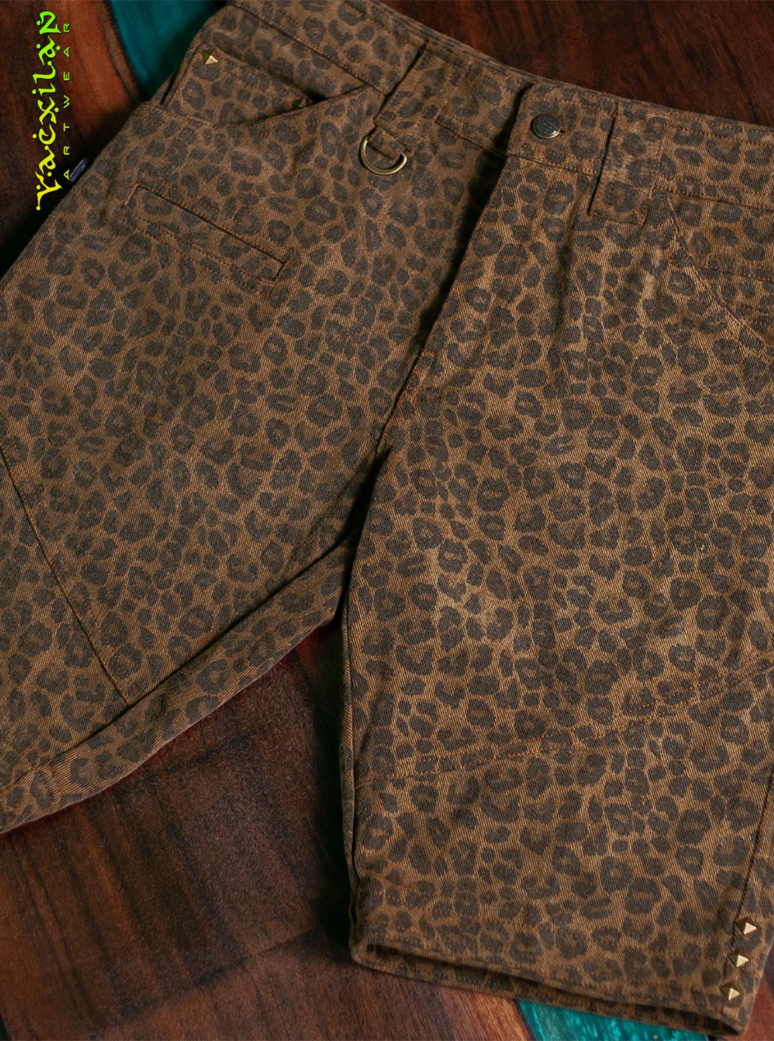 Flying Short Men Stonewashed Denim LEO PARDO