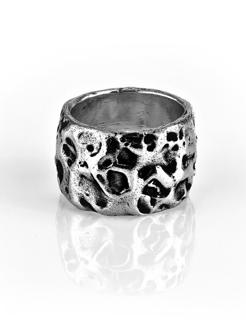 Moon Crack Ring