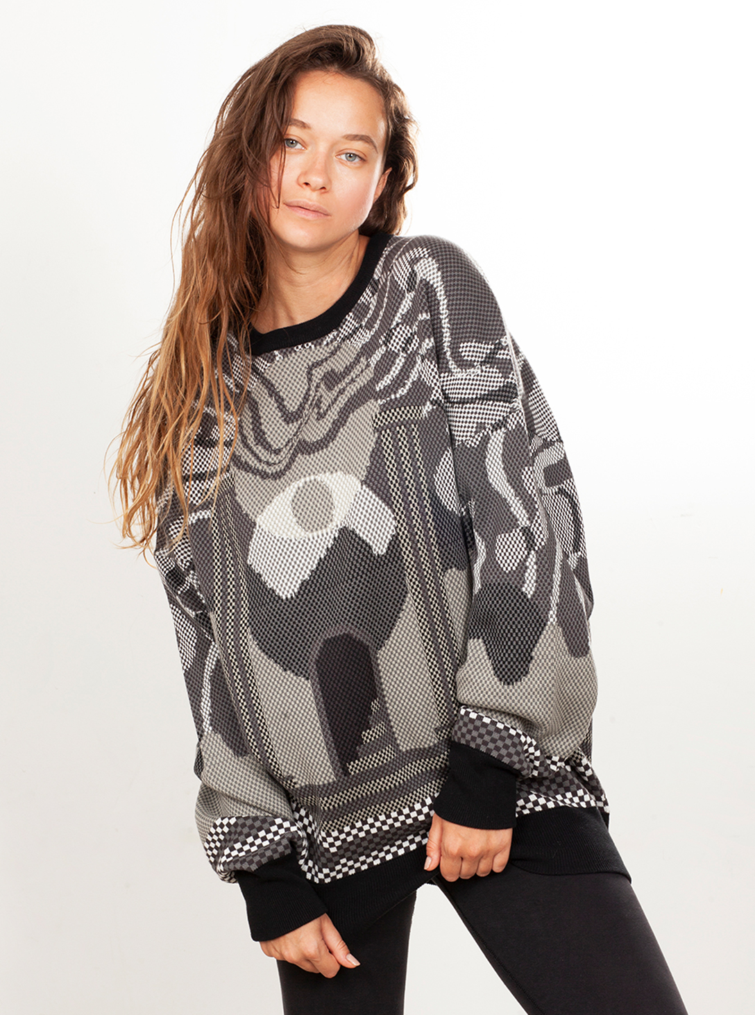 RISING PIXEL KNITTED SWEATER