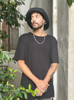 V12 Black SHIRT