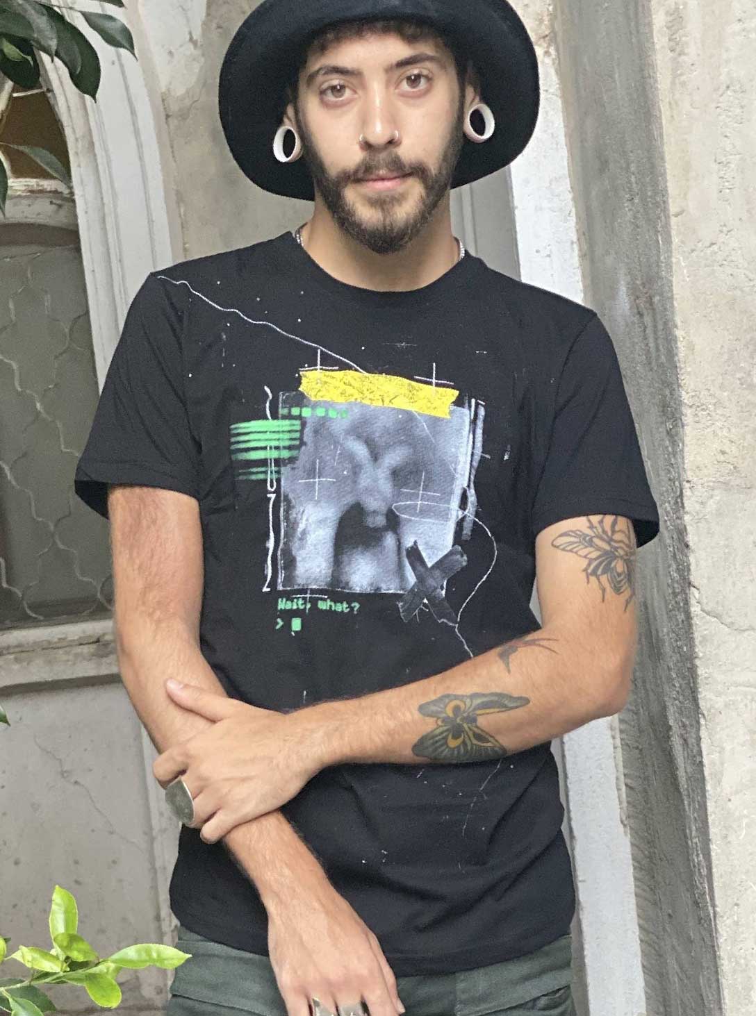 WAIT WHAT BLACK T-SHIRT 