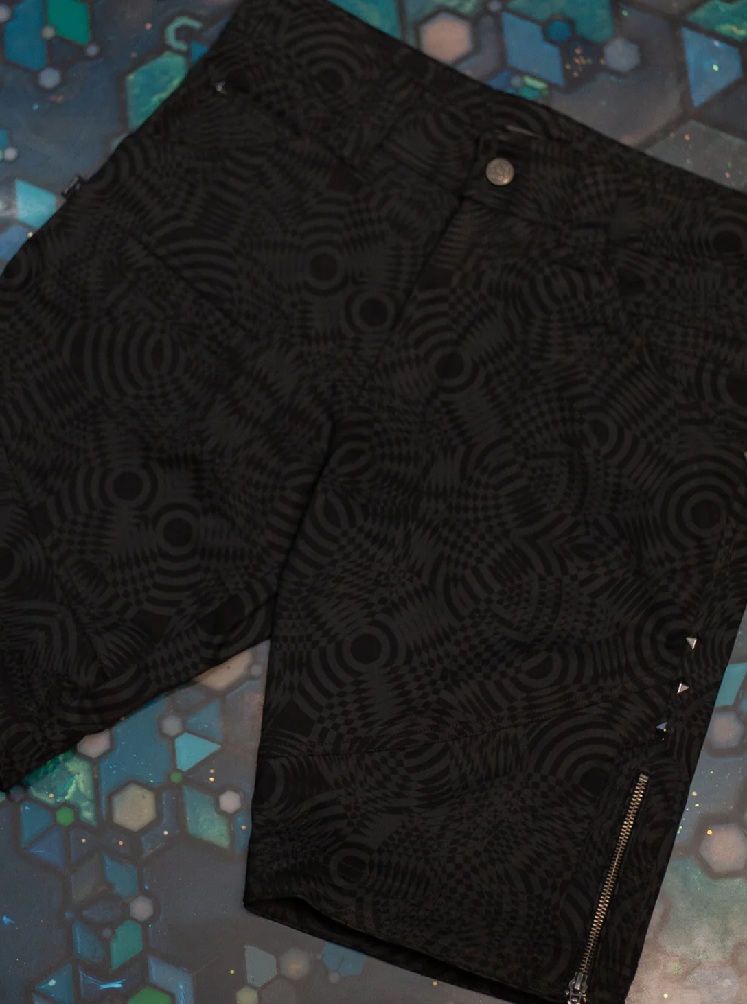 Flying Short  Cotton Stretchy - WIERD NOISES 