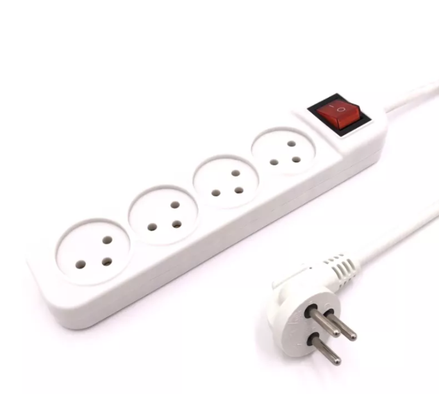 מפצל חשמל ל4 כולל כבל מאריך באורך 1 מטר כולל מפסק מואר