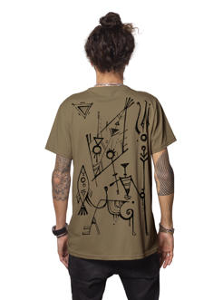 Man t-shirt in moka with a digital abstract fish print 