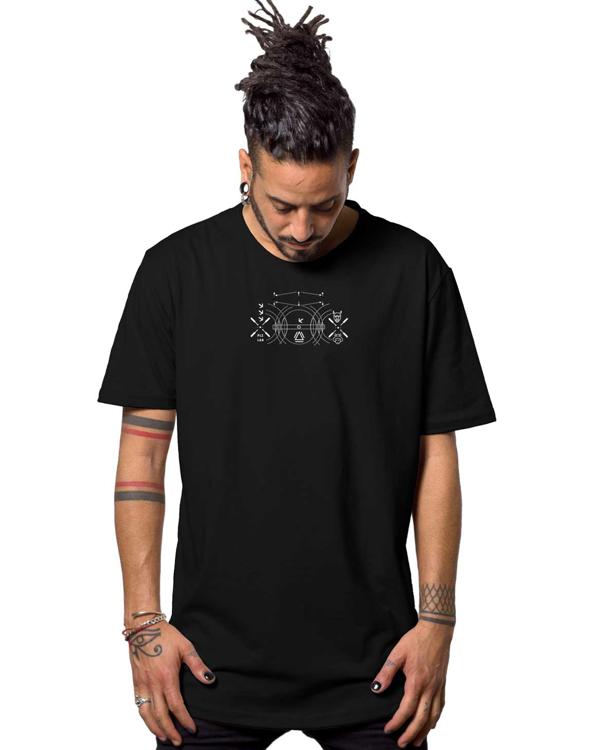 Plazmalab | futuristic Japanese print black t-shirt