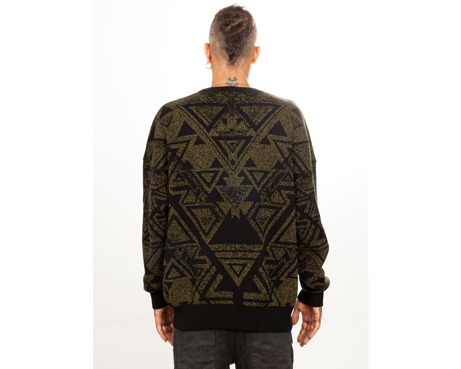 TRIANGULAR KNITTED SWEATER