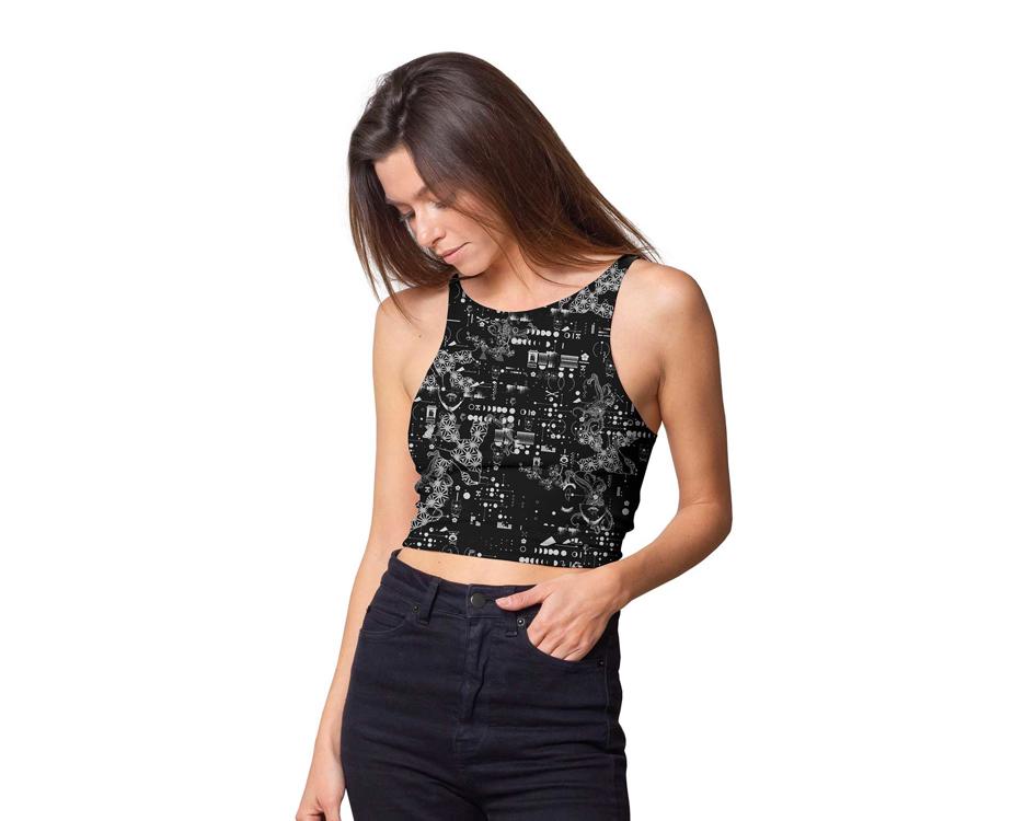 women alternative style crop top in black 