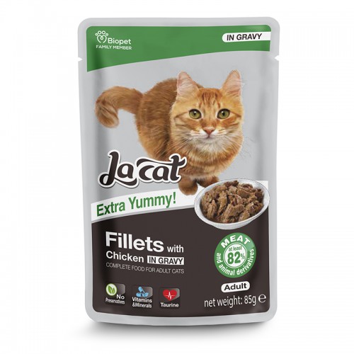 פאוץ' נתחוני לה קט עם עוף ברוטב