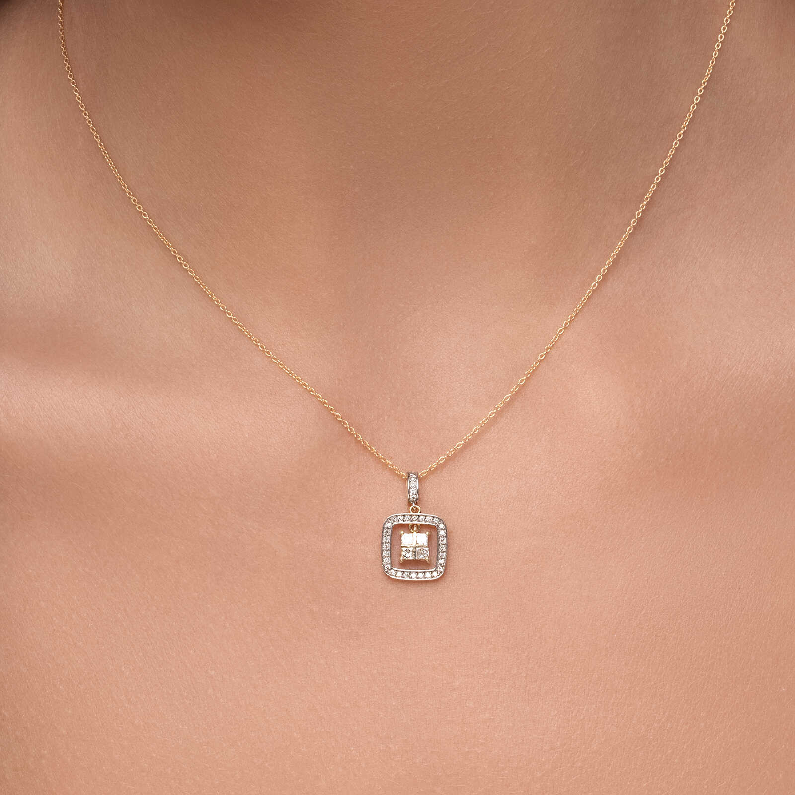 תליון זהב  ויהלומים מולי