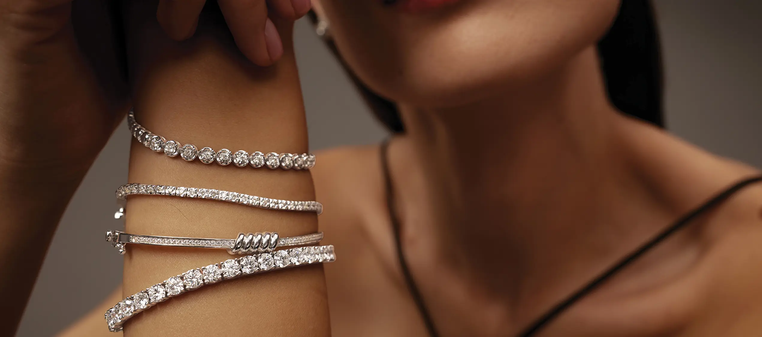 bracelet1920-850