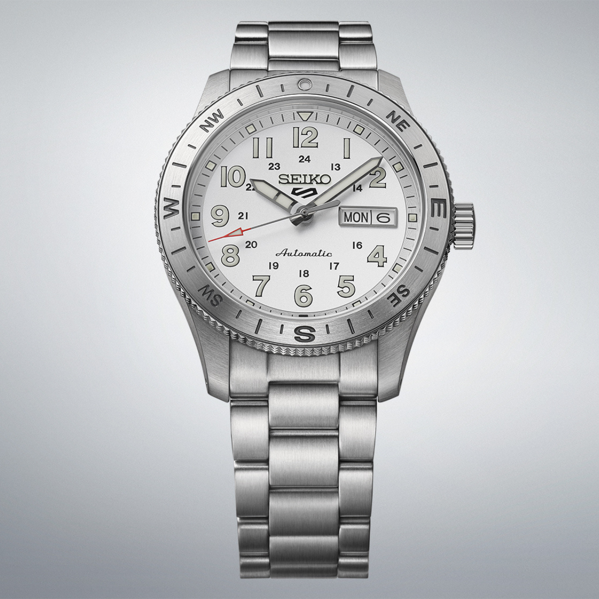 שעון SEIKO SPORT 5 מקולקציית ה Field