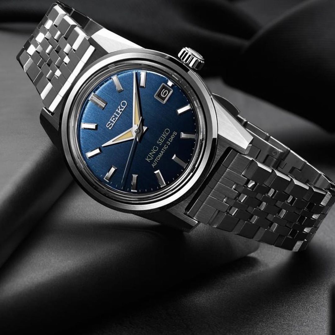 שעון KING SEIKO Indigo Denim עם רצועה מתחלפת