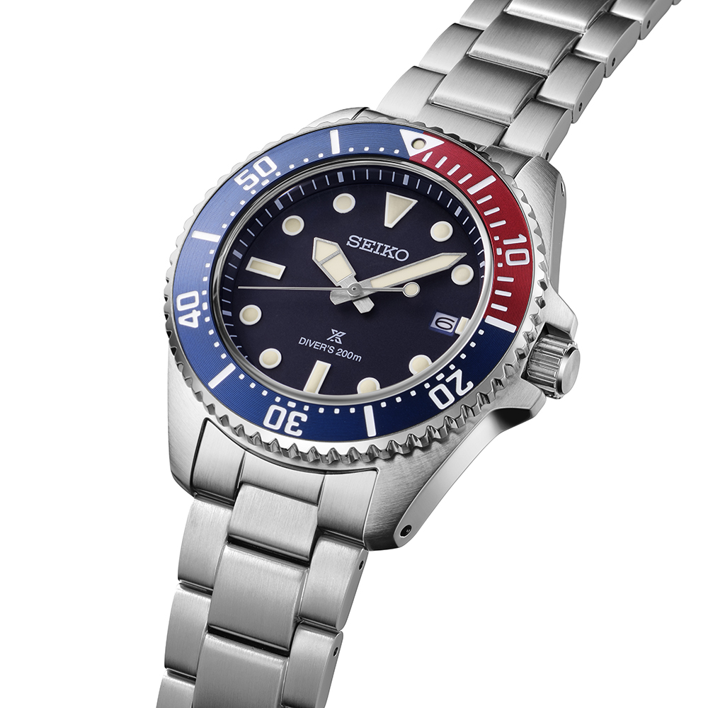 שעון צלילה Seiko Prospex Solar Diver's in Blue-Red-Blue