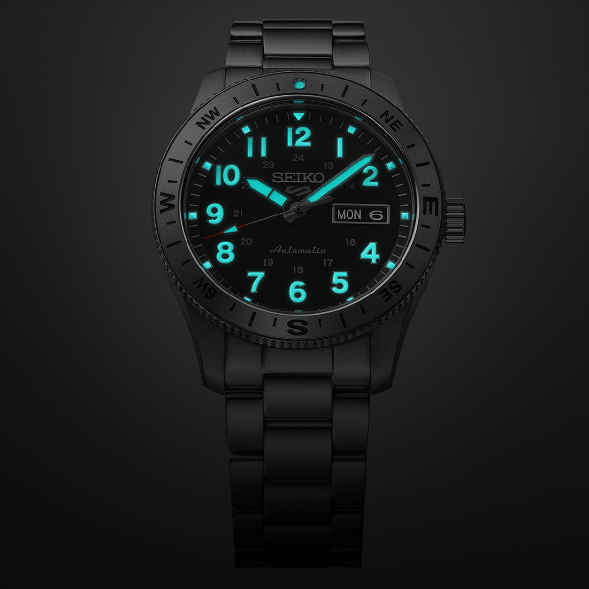 שעון SEIKO SPORT 5 מקולקציית ה Field 