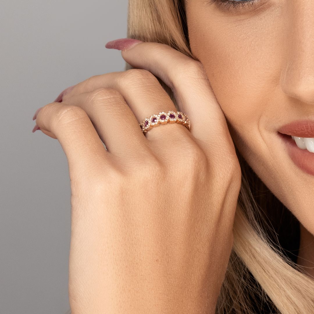 טבעת יהלום עם אבני רובי