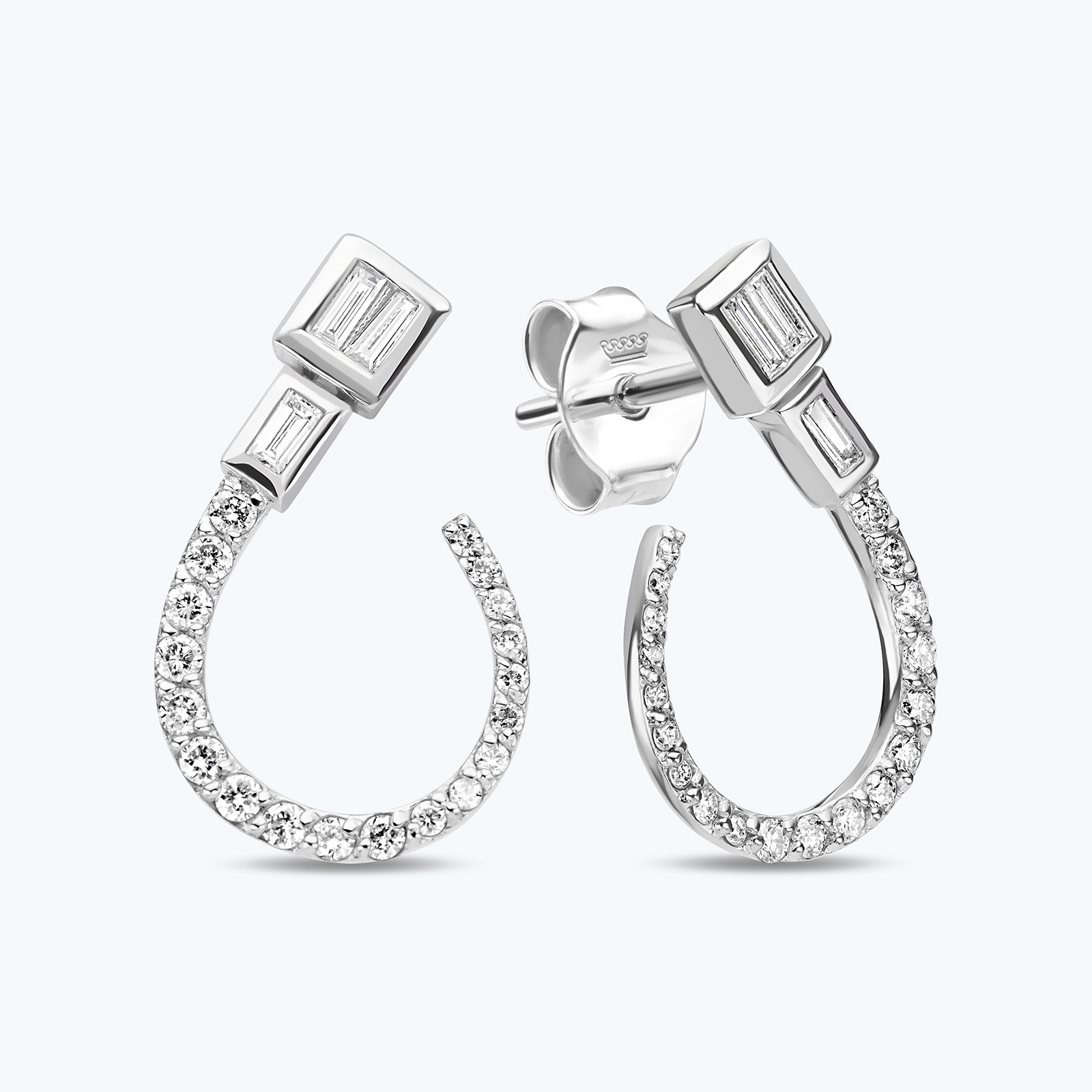 עגילי בלייקלי משובצים יהלומים